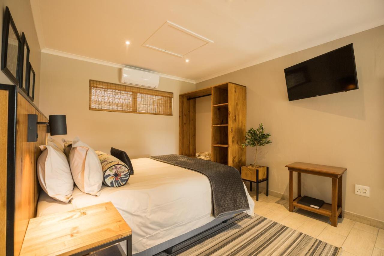 Kouwdouw Guest Farm Villa George Bagian luar foto