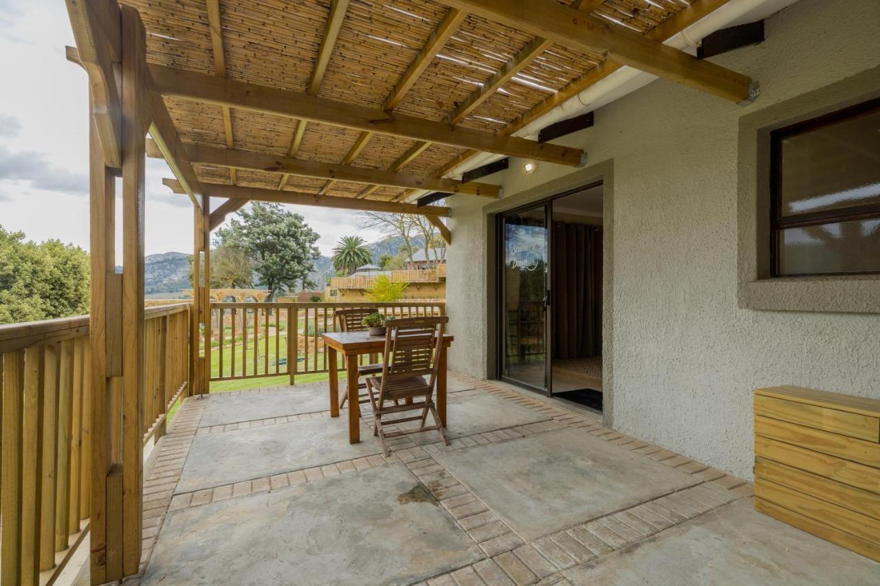 Kouwdouw Guest Farm Villa George Bagian luar foto