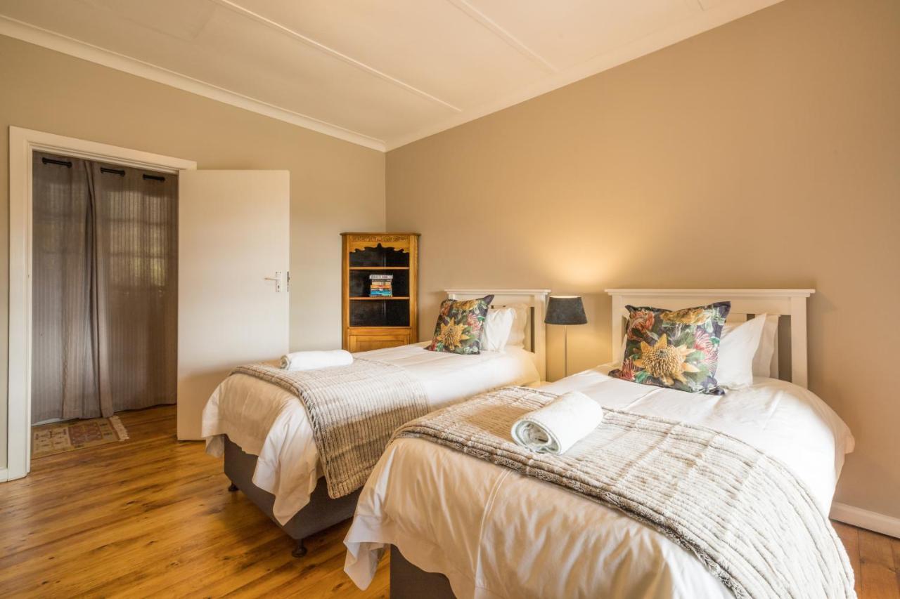 Kouwdouw Guest Farm Villa George Bagian luar foto